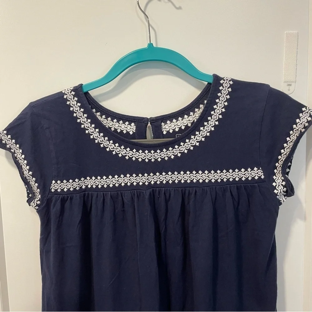Vineyard Vines Navy Dress with White Embroidery Kids size Medium Sundress Flowy